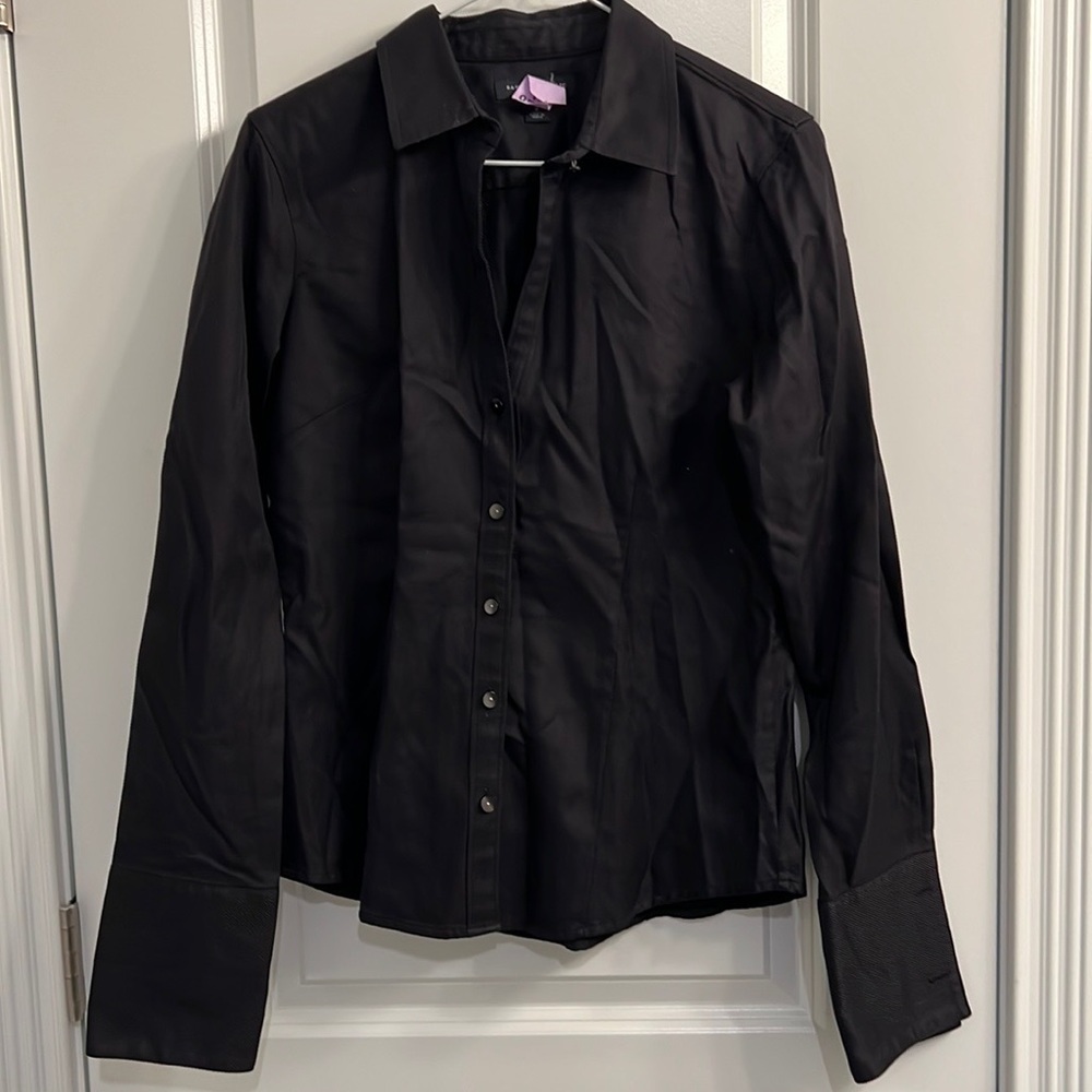 Banana Republic Black Fitted Button-down Blouse M